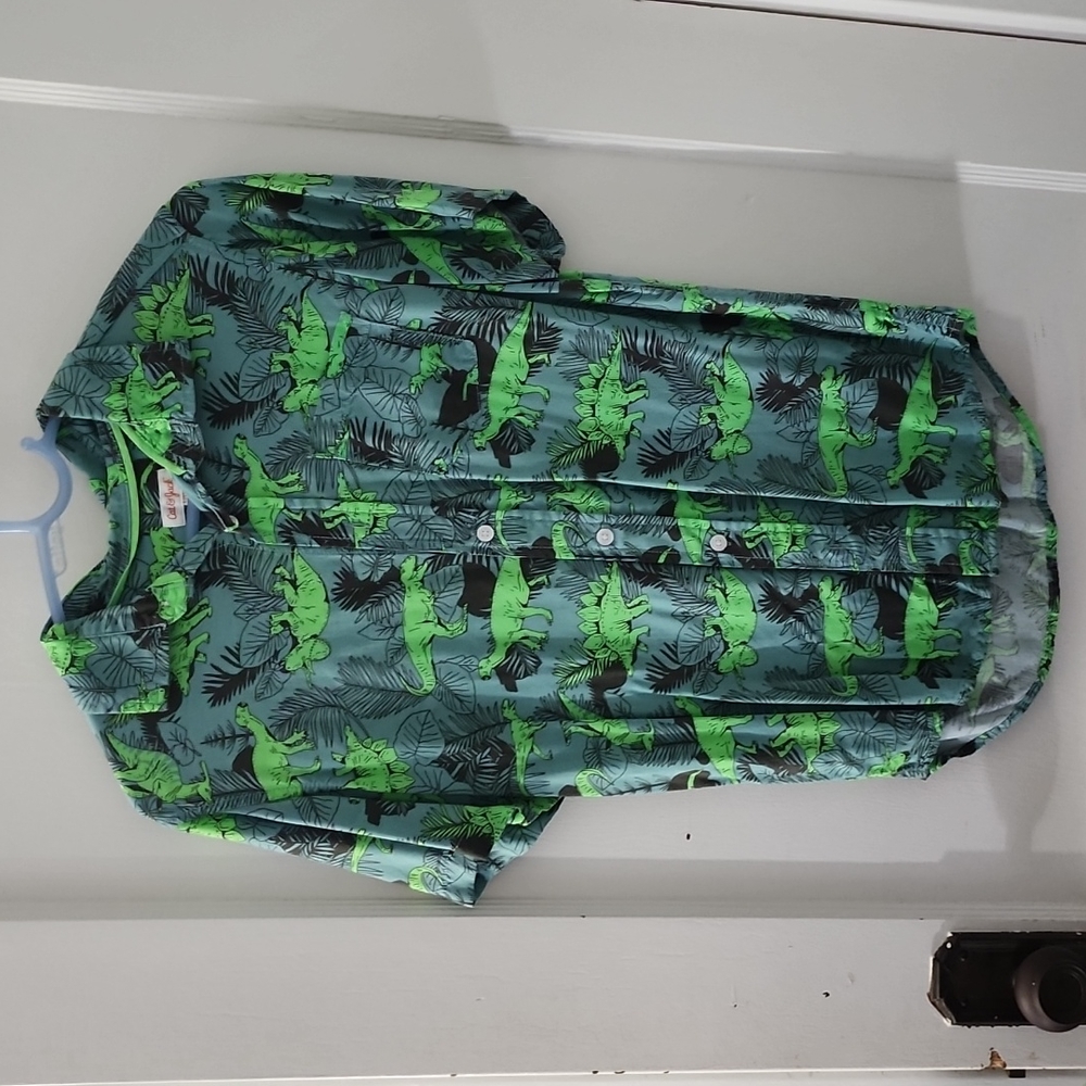 Cat and Jack Buttoned shirt